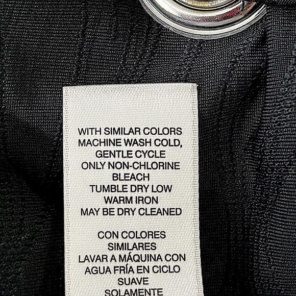 Chico’s Easywear Top Size 2 (12) Gray Textured Fabric - Picture 15 of 15